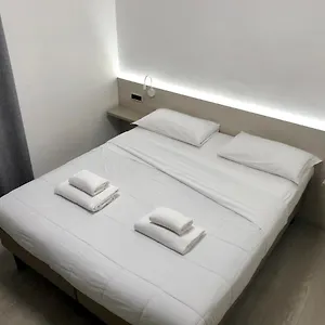 4* Otel Roy